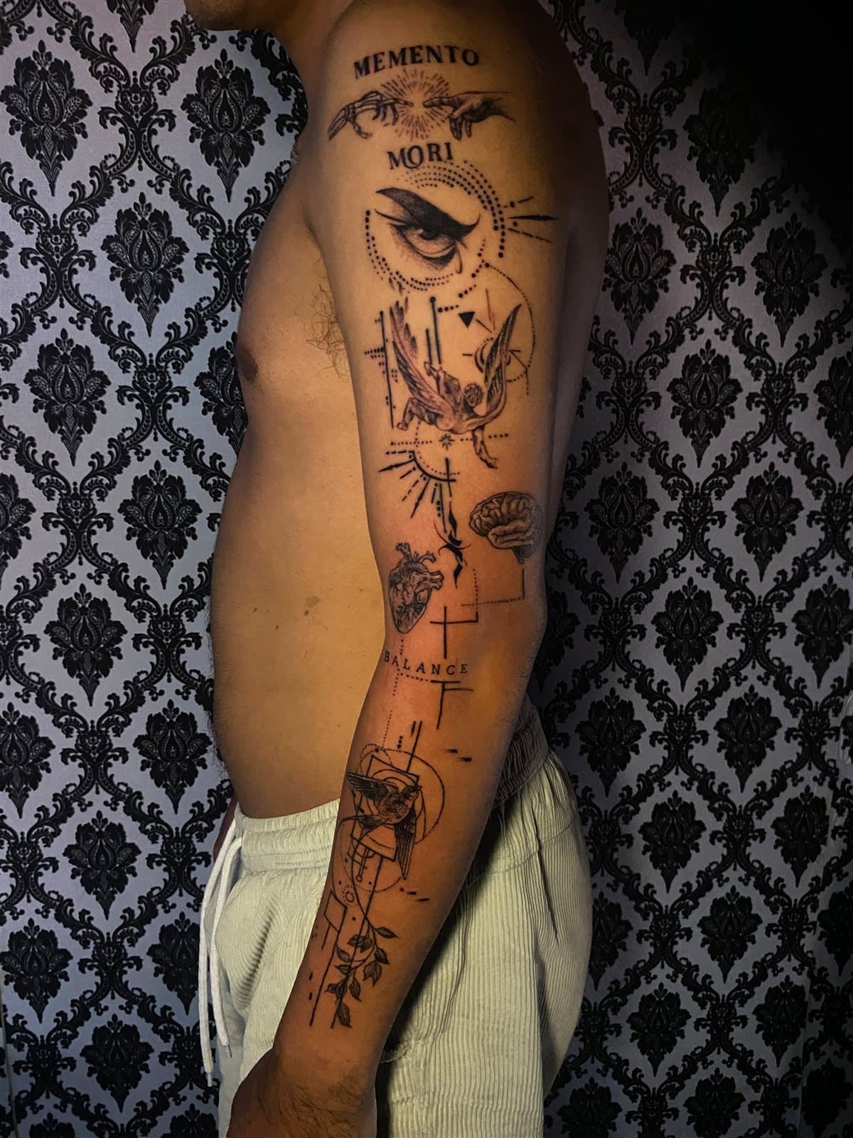 Memento mori fine line sleeve