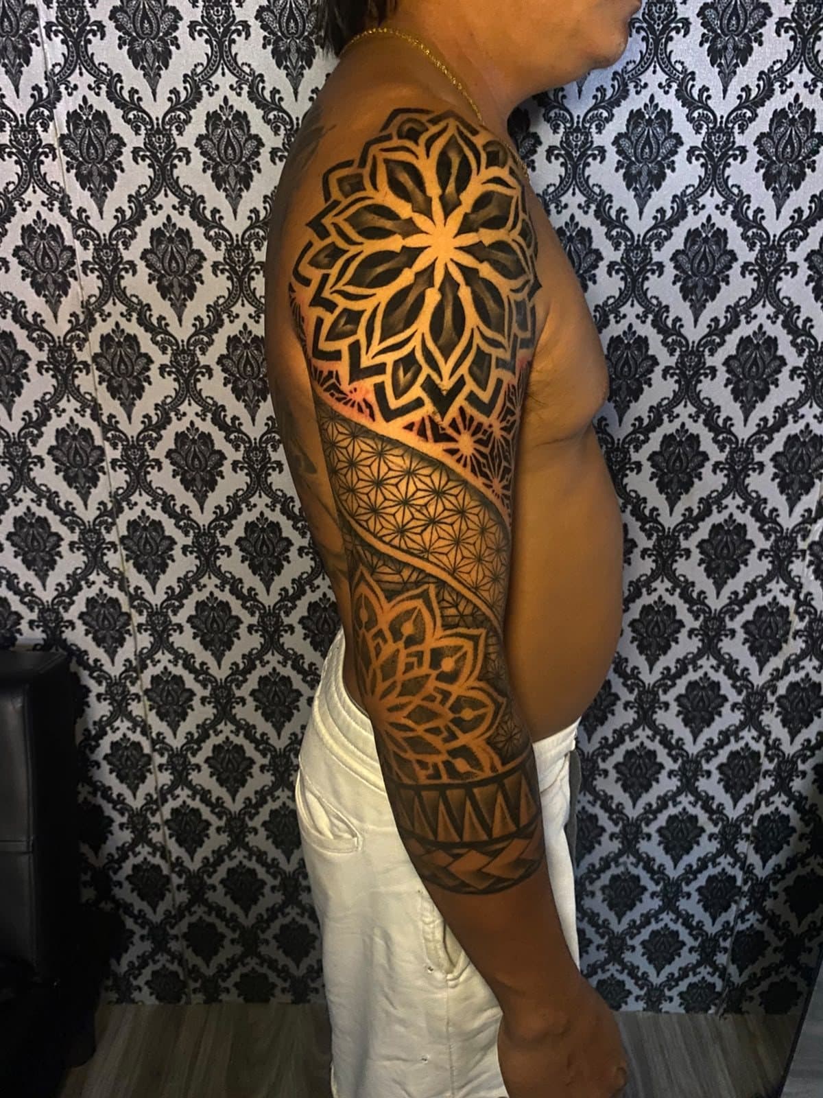 Geometric mandala sleeve
